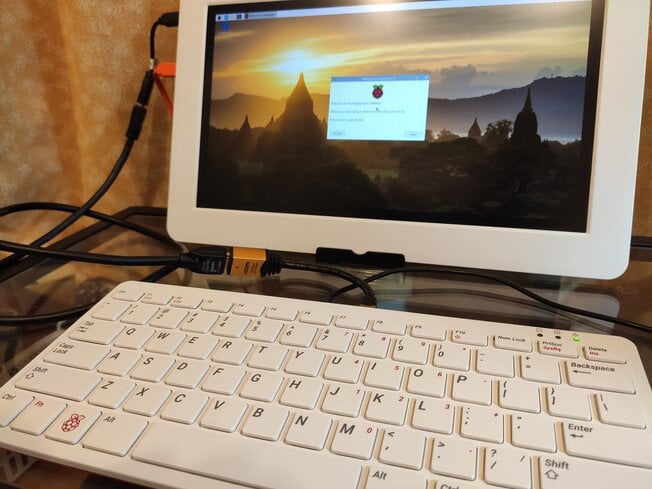 Raspberry Pi Models, Raspberry Pi 400 Desktop And Touchscreen